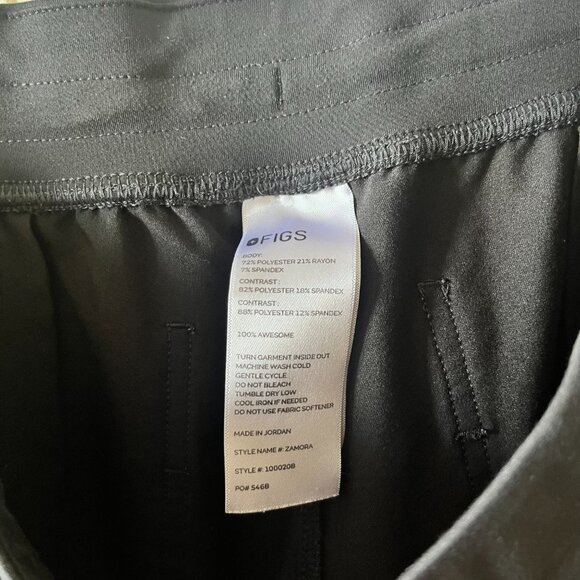 FIGS Zamora Jogger Scrub Pants – Black – Size Large - Picture 5 of 6